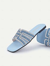 levne Sandály na dovolenou-dámské světle modré štrasové sandály zdobené kamínky – elegantní a pohodlné nazouváky na léto, na pláž i na běžné výlety