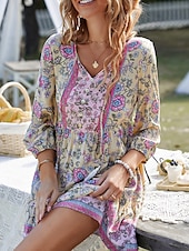 billiga Bohemklänningar-Dam Mini klänning Vardagsklänning Sommarklänning Boho-klänning Mode Utomhus Semester Dagligen Normal Blommig 3/4 ärm V-hals Gul Rodnande Rosa Blå Grön Sommar