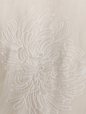 abordables Longueur du thé-Robe Mère de la Mariée Élégante Vintage Simple Décolleté en V Longueur Thé Mélange de Coton Manches Longues avec Broderie Robe Midi Robe d&#039;Invitée de Mariage