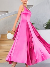 abordables Robes de cocktail-Trapèze Robes de Quinceanera Elégant Robe Mariage robe demoiselle d honneur Mi-long Sans Manches Col Carré Polyester Décolleté dans le dos avec Plissé Volants 2025
