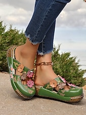preiswerte Urlaubsandalen-Damen-Clogs aus geblümtem Leder – handgefertigte Slip-On-Pantoletten mit Keilabsatz und Cut-out-Design im Bohème-Stil für Freizeitkleidung und Komfort im Freien