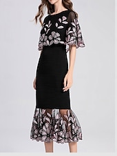 abordables Longueur du thé-Robe Mère de la Mariée Élégante Fête Col Arrondi Longueur Sol Cotonnage Manches Courtes avec Broderie Robe Midi 2025