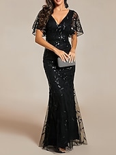 preiswerte Bodenlänge-Meerjungfrauenschnitt Brautmutterkleid Hochzeitsgast Elegant V Ausschnitt Bodenlang Spitze Kurzarm mit Spitze 2025