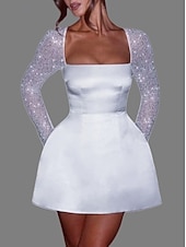 Недорогие Маленькие белые платья-А-силуэт Короткое мини Свадебные платья Платья для свадебного душа Свадебное платье Маленькие белые платья Длинный рукав Квадратный вырез градация День рождения Сатин Кружева с Жемчужная отделка Узор