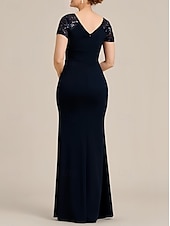 abordables Robes pour invitées de mariage-Sirène / Trompette Robes pour invités de mariage Élégant Robe robe demoiselle d honneur Longueur au sol Manche Courte Col en V Invité de mariage d&#039;automne Dentelle avec Froncé Fente 2025