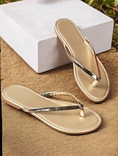 Недорогие Женщины-Женские шлепанцы с металлическим ремешком – минималистичные пляжные сандалии с мягкой подошвой, повседневный летний стиль для отпуска, бассейна и повседневной носки