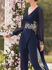 voordelige Mama&amp;#39;s jumpsuits-Jumpsuit  Pantsuit Moeder van de Bruid Formele Bruiloft Gast Elegante V Hals Vloerlengte Chiffon Kant Lange Mouw met Appliqués gratis op maat gemaakt