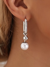 voordelige Damesoorbellen-chique asymmetrische creolen voor dames met parel- en metalen bolversieringen - modern en elegant, geschikt voor modieuze vrouwen om te dragen voor dagelijkse en avondgelegenheden
