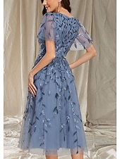 economico Matrimonio Informale / Di Giorno-Abito A-Line Madre della Sposa Ospite di Nozze Elegante Scollatura a V Lungo al Ginocchio in Pizzo Maniche Corte con Abito Midi in Pizzo