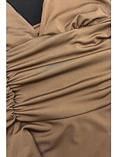 abordables Robes de Diplôme-Femmes Mini Robe Robe Blanche Robe de remise des diplômes Robe à col licou Mode Moderne Anniversaire Remise des Diplômes Date Coupe régulière Uni Sans manches Col Halter Blanche Marron Été