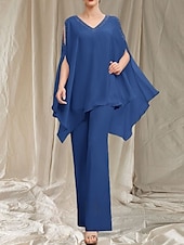 baratos Comprimento do chão-Macacão  Vestido de Calça Mãe da Noiva Vestido Convidada de Casamento Elegante Decote em V Comprimento do Chão Chiffon Manga Longa com Aplicações