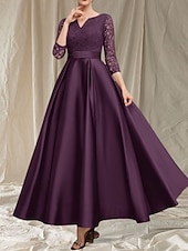 billiga Golvlängd-A-linje brudens mor klänning bröllopsgäst Elegant V-hals golvlängd satinspets 3/4 längd ärm med spets