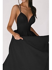abordables Robes de Diplôme-Femmes Robe Midi Robe Blanche Robe de remise des diplômes Robe Nuisette Mode Anniversaire Remise des Diplômes Sortir Coupe régulière Uni Sans manches Bretelles spaghetti Noir Blanche Rouge Vert Été