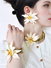 billige Halskjede for kvinner-blomstersmykkesett for kvinner – håndlaget statement-kjede, øredobber og armbånd med hvit blomsterdesign, elegant boho chic-tilbehør til bryllup, fester og spesielle anledninger