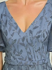 preiswerte Bodenlänge-Meerjungfrauenschnitt Brautmutterkleid Hochzeitsgast Elegant V Ausschnitt Bodenlang Spitze Kurzarm mit Spitze 2025