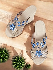 cheap Vacation Sandals-Women&#039;s Rhinestone Wedge Sandals – Sparkly Open-Toe Platform Sandals with Gem Embellishments for Summer, Beachwear, and Casual Chic Outfits