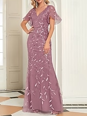preiswerte Bodenlänge-Meerjungfrauenschnitt Brautmutterkleid Hochzeitsgast Elegant V Ausschnitt Bodenlang Spitze Kurzarm mit Spitze 2025