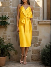 abordables Robes de cocktail-Robe cocktail fourreau  colonne robe invitée de mariage robe formelle de mariage longueur thé sans manches décolleté en V robe jaune satin avec nœud(s)