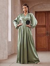 billiga Bröllopsgästklänningar-A-Linjet Quinceanera Klänningar Elegant Klänning Bröllop Bröllopsgäst Golvlängd Lång Ärmar V-Hals Polyester Med Fållar