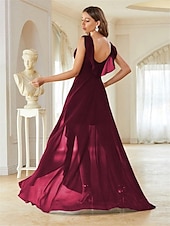 preiswerte Bodenlänge-Kleid Brautmutterkleid Elegant Party V Ausschnitt Bodenlang Chiffon Ärmellos mit Falten 2025