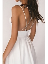 abordables Robes de Diplôme-Femmes Robe Midi Robe Blanche Robe de remise des diplômes Robe Nuisette Mode Anniversaire Remise des Diplômes Sortir Coupe régulière Uni Sans manches Bretelles spaghetti Noir Blanche Rouge Vert Été