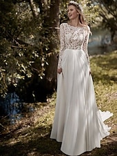 abordables vestidos de novia casuales-Vestidos de Boda Casuales A-Línea Boda de Playa Cuello con Picos Boho Barpque Encaje Manga Larga Cola Barrido Vestidos de Novia de Encaje Chiffon Plisado