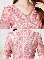 preiswerte Teelänge-A-Linie Kleid Mutter der Braut Kleid Elegant Vintage Party V-Ausschnitt Tee-Länge Kordelspitze Kurzarm mit Spitze Pailletten Midi Kleid