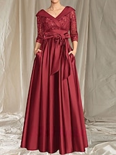 billiga Golvlängd-A-linjeformad Mor till Bruden Klänning Bröllop Gäst Elegant V-ringad Golvlängd Satin Spets 3/4 Längd Ärmar Med Spetsrosett Fickor