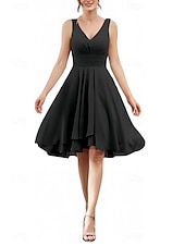 cheap Bridesmaid Dresses-A-Line Bridesmaid Dress V Neck Sleeveless Elegant Knee Length Chiffon with Ruffles / Ruching 2025