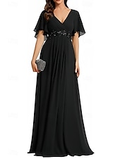 baratos Vestidos para Madrinhas-Linha A Vestido de Madrinha Decote V Manga Curta Elegante Longo Chiffon com Apliques / Franzido 2022