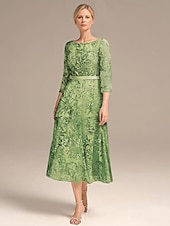 preiswerte Bodenlänge-A-Linie Kleid Mutter der Braut Elegant Petite Rundhalsausschnitt Knielang Chiffon Halbe Ärmel mit Falten einfarbig