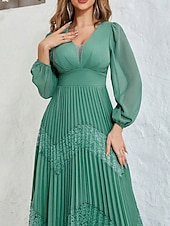 preiswerte Unter 129,99 $-Kleid Mutter der Braut Kleid Elegant V-Ausschnitt Bodenlang Chiffon Langarm in einfarbig