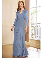 abordables Avec veste-Deux Pièces Ligne A Robe de Mère de Mariée  Élégant Col en V Longueur au sol Chiffon manche longue Echarpe incluse avec Volants Niveaux Couleur Unie 2025