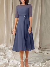 abordables Longueur du thé-Robe Mère de la Mariée A-Line Invité de Mariage Élégante Col Ras du Cou Longueur Thé Chiffon Manches Mi-longues avec Sash  Ruban Robe Midi Froncée