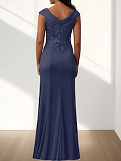 baratos Comprimento do chão-Vestido Mãe da Noiva Sereia  Trompete Convidada de Casamento Elegante Decote em V Comprimento de Chão Chiffon Sem Mangas com Rendas e Apliques Fenda Frontal