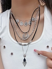 abordables Collier pour femme-Collier bohème en argent superposé avec chaînes noires et argentées, pendentifs circulaires et géométriques, parfait pour les tenues décontractées et de soirée, idéal pour les accessoires d&#039;été et de festival