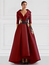 preiswerte SCHWARZ-Schwarzes A-Linie Abendkleid Vintage Gesticktes Elegantes Kleid Smokingkleid Formal Bodenlang Langarm V-Ausschnitt Tasche Satin mit Perlenapplikationen
