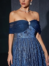 levne Plesové šaty-A-Linie Šaty Quinceanera Společenské Šaty Svatební Svatební Hosté Dlouhé Bez Rukávů Vypasované Šaty Polyester Bez Záduší S Vyšíváním