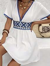 billiga Bohemklänningar-Dam Mini klänning Boho-klänning Klänning med tryck Västerländsk klänning Klassisk Modern Semester Helgdag Helgen Normal Blomma Kortärmad V-hals Vit Sommar