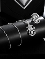 economico Collana da donna-Set di collana e spilla con bussola di laurea 2025 - gioielli in argento con ciondolo a forma di berretto e diploma, un regalo motivazionale per laureate, studentesse e laureandi