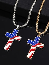 economico Gioielli da uomo-Collana con ciondolo a croce con bandiera americana da uomo – tonalità oro e argento con design della bandiera degli Stati Uniti, elegante e alla moda per un abbigliamento casual e di tendenza.
