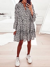 billiga Blommiga klänningar-Dam Mini klänning Volangkjol Ledigt Utomhus Utekväll Lös passning Grafisk Leopard 3/4 ärm V-hals Svart Vit Rodnande Rosa Blå Sommar