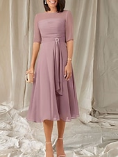 abordables Longueur du thé-Robe Mère de la Mariée A-Line Invité de Mariage Élégante Col Ras du Cou Longueur Thé Chiffon Manches Mi-longues avec Sash  Ruban Robe Midi Froncée