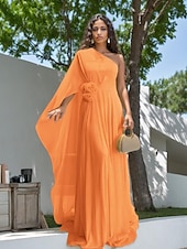 abordables Robes pour invitées de mariage-Robes de mariée Sirène  Trompette Une épaule Sans manches Longueur de sol en mousseline de soie Robes de mariée avec fleurs