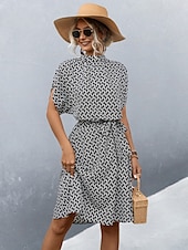 preiswerte Kunst &amp; Design Kleid-Damen Midikleid Figurbetontes Kleid Lässig Täglich Normale Passform Grafik Karomuster Kurzarm Hoher Ausschnitt Schwarz Braun Sommer