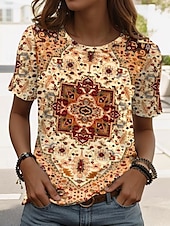 tanie T-shirt boho-Damskie Podkoszulek Graficzny W Tureckie Wzory Zabytkowe Elegancki Codzienny Krótki rękaw Półgolf Zwykłe topy Codzienny Weekend Stroje plażowe Nadruk Czarny + Biały + Czerwony Czarny Rumiany r