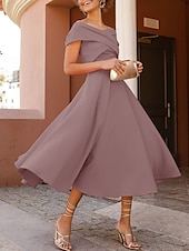 abordables Robes de cocktail-Robes de cocktail en A mariage à la plage robe élégante longueur thé sans manches épaule dénudée invité d&#039;automne tissu extensible avec fente froncée robes Derby 2025