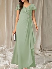 abordables Robes pour invitées de mariage-Robes de fête pour invité de mariage A-Line robe élégante longueur de sol à manches courtes décolletée en V en chiffon avec plis et volants