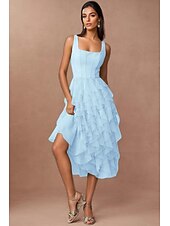 abordables Robes de cocktail-Robe Cocktail Verte A-Line Robe Corset Semi-Formelle Mariage Midi Sans Manches Col Carré Chiffon avec Volants