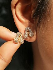 abordables Boucle d&amp;#39;oreille pour femme-Boucles d&#039;oreilles à tige initiales en strass doré - Boucles d&#039;oreilles à lettres scintillantes personnalisées pour femmes, bijoux en cristal étincelants de A à Z, parfaits pour un usage quotidien, un cadeau de remise de diplôme, un cadeau de fête des mèr